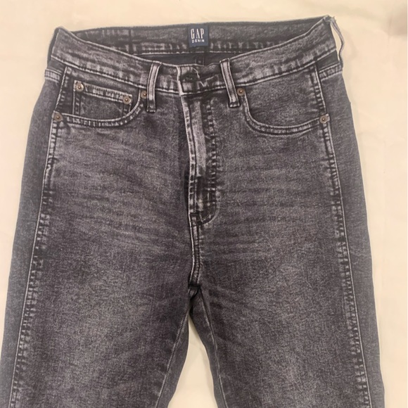 Gap Black Distressed High Rise Cropped Cigarette Jeans - Picture 4 of 6